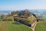 Château-fort Hochburg d'Emmendingen,  vue extérieure; l'image: Staatliche Schlösser und Gärten Baden-Württemberg, Axel Brinkmann